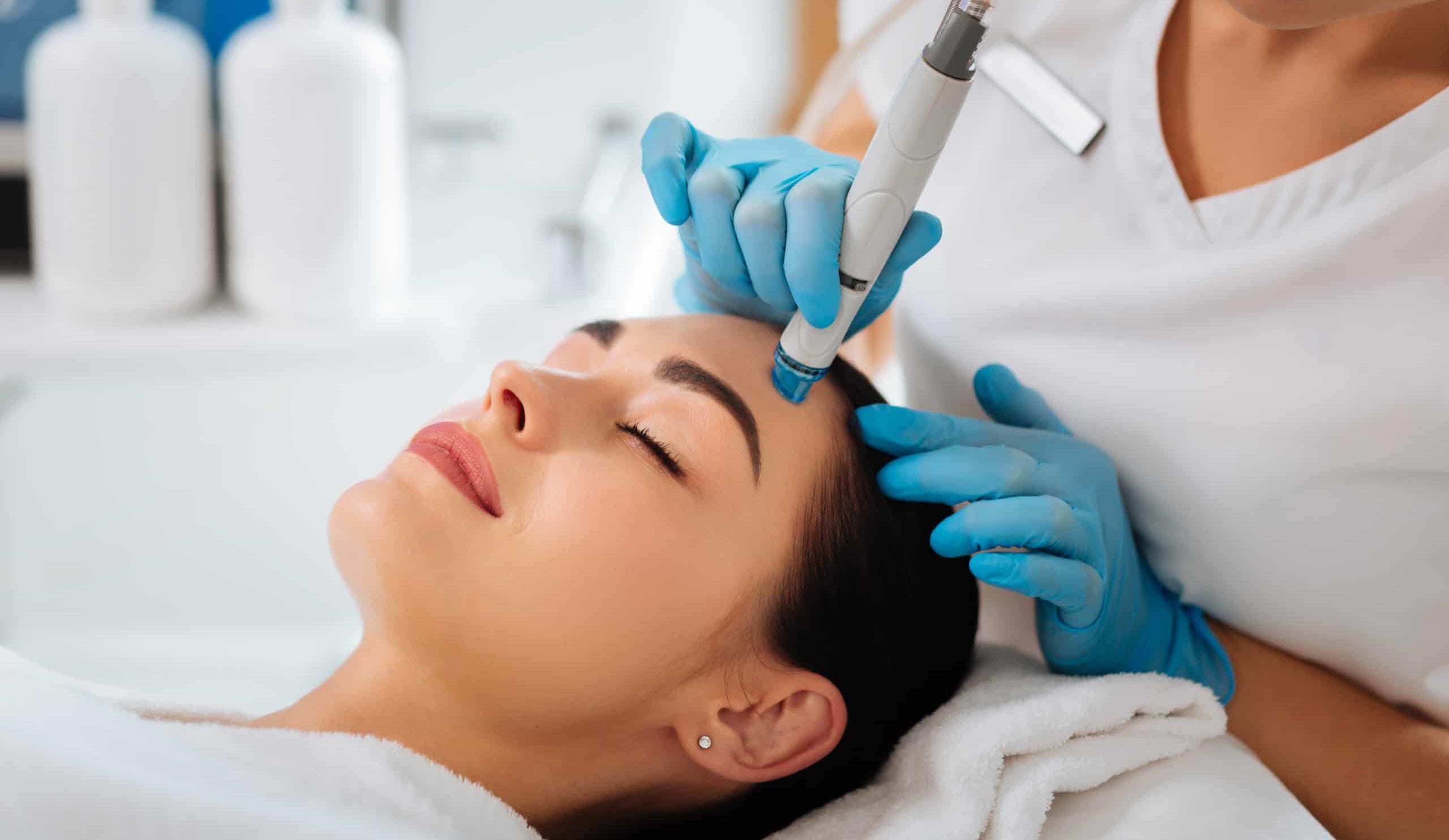 Why DiamondGlow® is Better than HydraFacial® Image