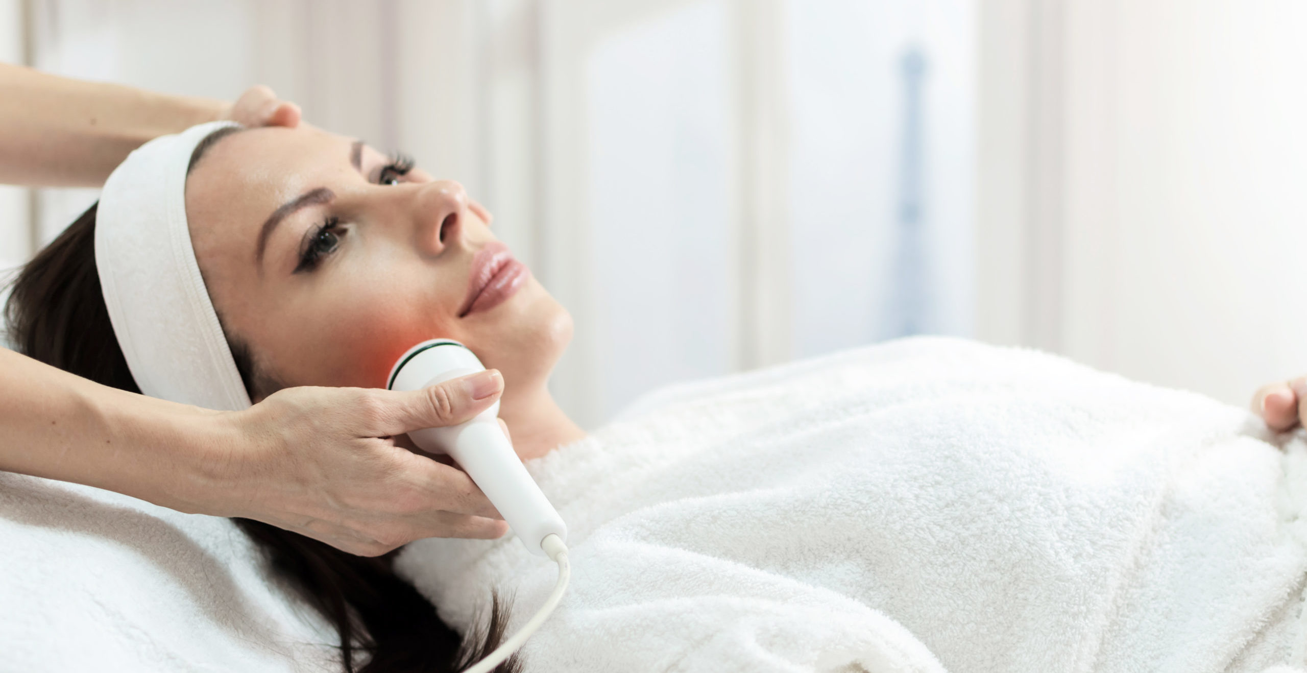 The Ins and Outs of AccuTite, BodyTite, and FaceTite Image